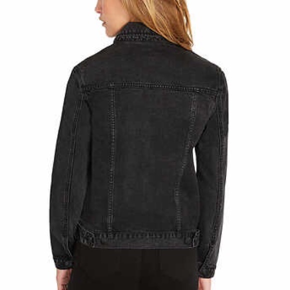 SOLD - Picture 2 of 6